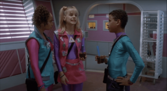 Zenon talking with her Friends